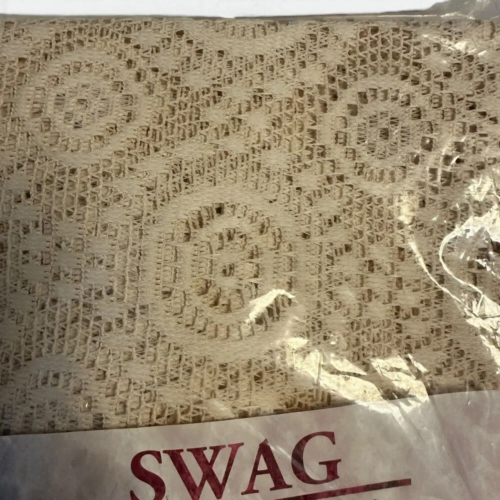 Vintage Hoffman Laces Harmony Crochet Swag Curtain Ivory 72x32 USA